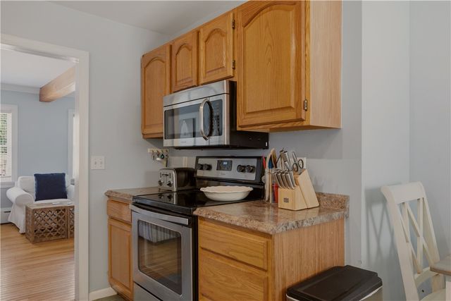 45 Holland Street, Newport, RI 02840