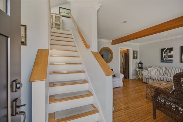 45 Holland Street, Newport, RI 02840