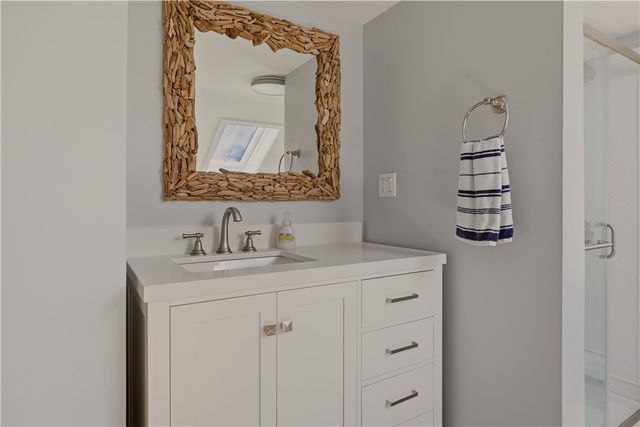 45 Holland Street, Newport, RI 02840