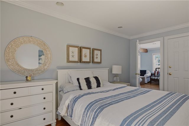 45 Holland Street, Newport, RI 02840