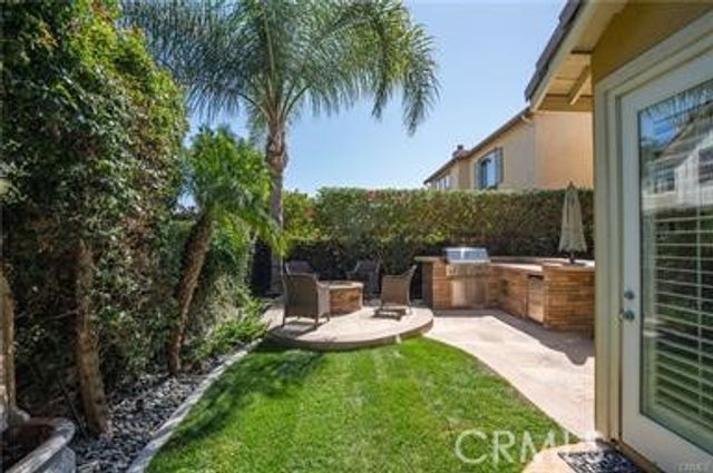 46 Snowdrop Tree, Irvine, CA 92606