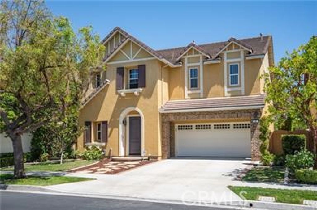 46 Snowdrop Tree, Irvine, CA 92606
