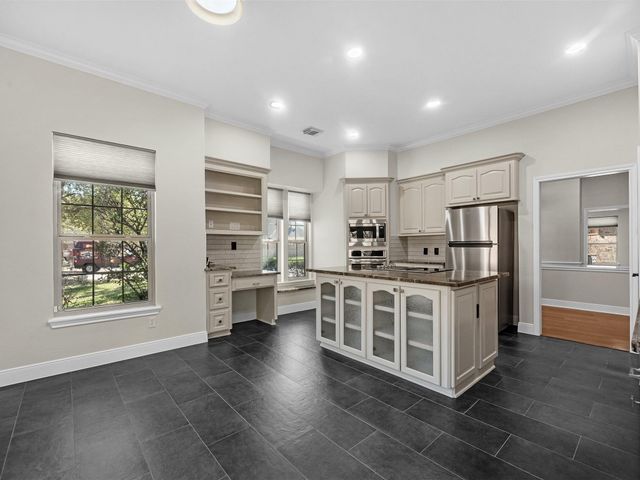 2715 Penmere Court, Kingwood, TX 77345