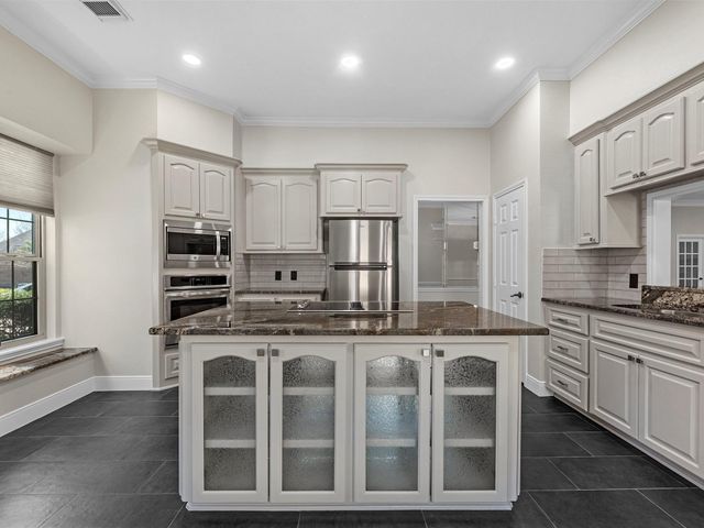 2715 Penmere Court, Kingwood, TX 77345