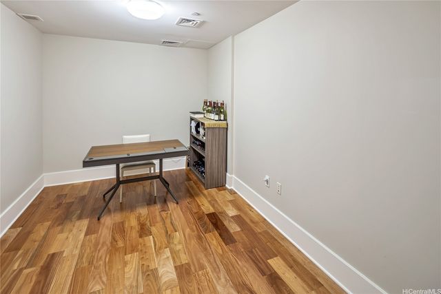 1108 Auahi Street 1202, Honolulu, HI 96814