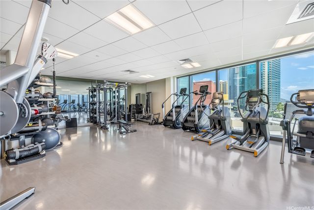 1108 Auahi Street 1202, Honolulu, HI 96814