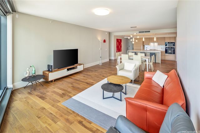 1108 Auahi Street 1202, Honolulu, HI 96814