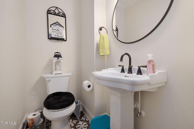 1038 Sylvias Meadow, Jonesborough, TN 37659