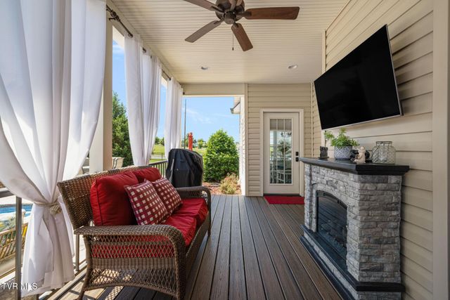 1038 Sylvias Meadow, Jonesborough, TN 37659