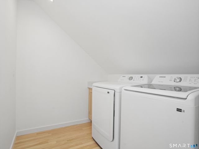 54 Richmondville Avenue, Westport, CT 06880