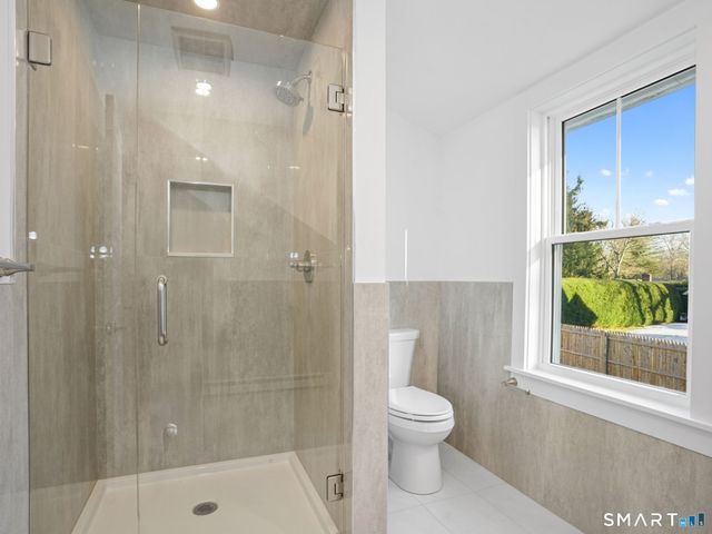 54 Richmondville Avenue, Westport, CT 06880