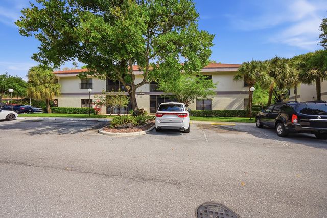 4623 Carambola Circle N, Coconut Creek, FL 33066