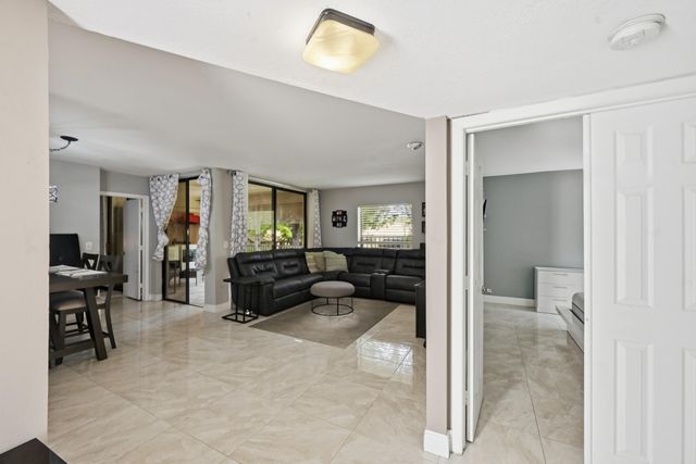4623 Carambola Circle N, Coconut Creek, FL 33066