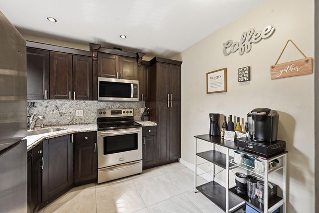 4623 Carambola Circle N, Coconut Creek, FL 33066