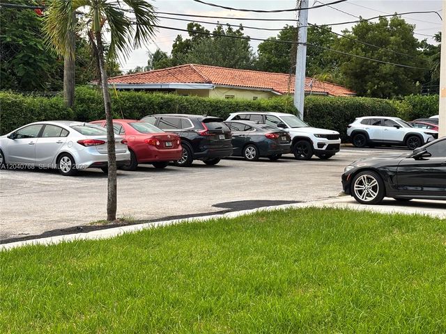 1014 Salzedo St 309, Coral Gables, FL 33134