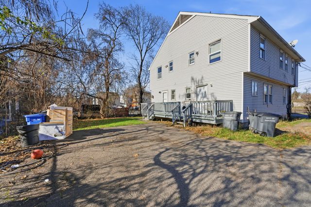 33 Guilford Street B, Hartford, CT 06120