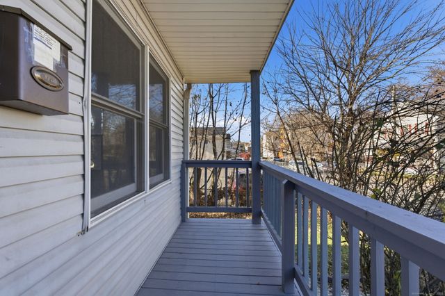 33 Guilford Street B, Hartford, CT 06120