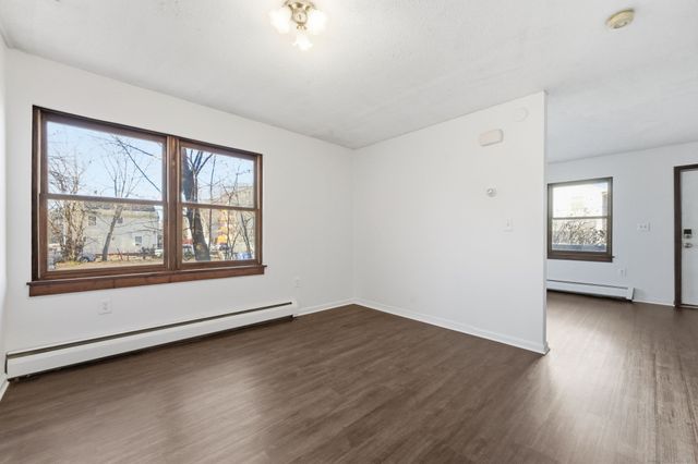 33 Guilford Street B, Hartford, CT 06120