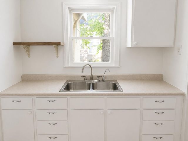 1817 W Avenue J, San Angelo, TX 76901