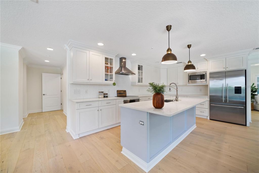Image 21 of property listing at 1615 KING ARTHUR CIRCLE, Maitland, FL 32751