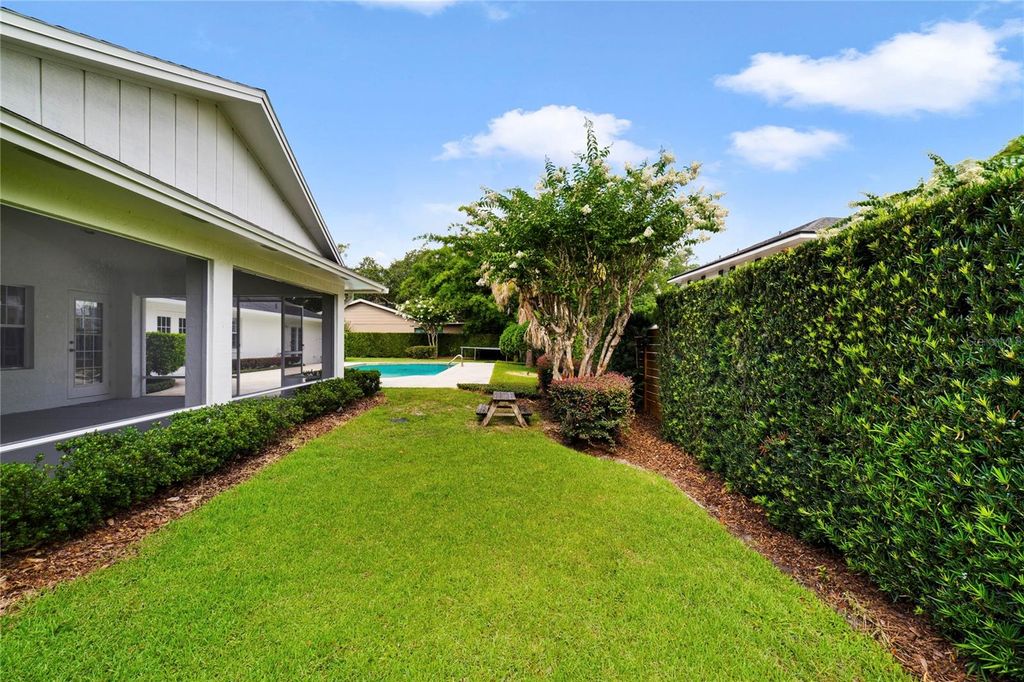 Image 43 of property listing at 1615 KING ARTHUR CIRCLE, Maitland, FL 32751