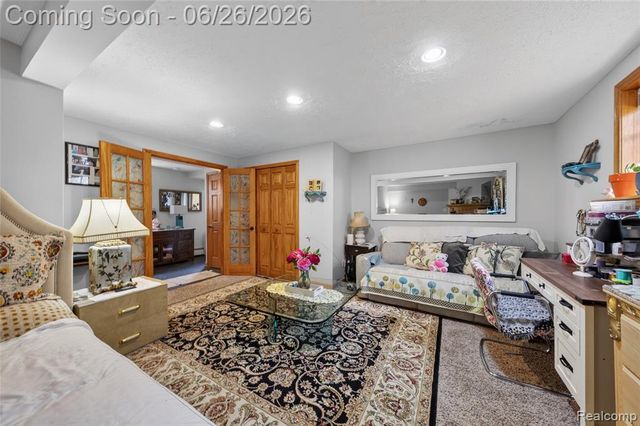 3160 Lexington Road, Waterford, MI 48328
