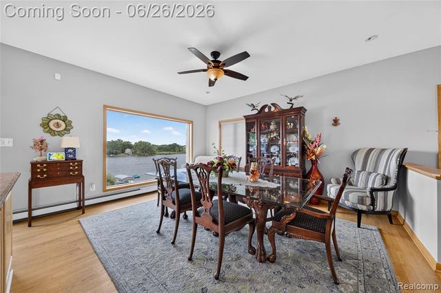 3160 Lexington Road, Waterford, MI 48328
