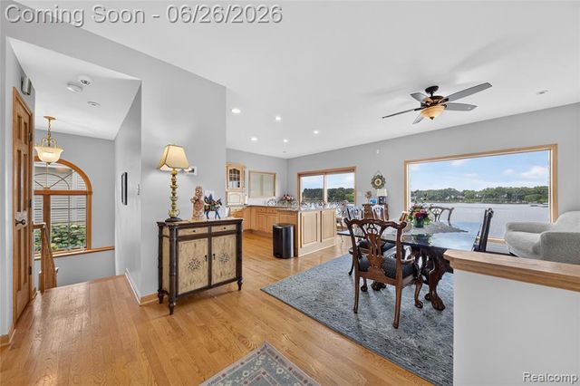 3160 Lexington Road, Waterford, MI 48328