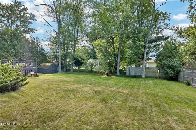 48 Berwyn Street, Colonie, NY 12304