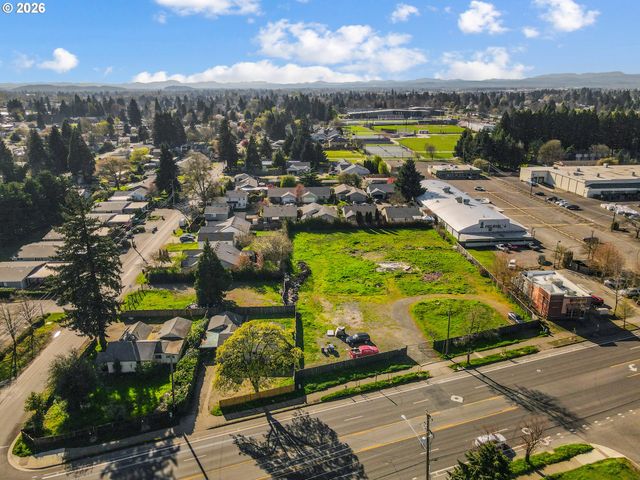 1920 RIVER Rd, Eugene, OR 97404