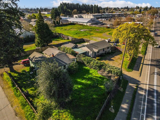 1920 RIVER Rd, Eugene, OR 97404