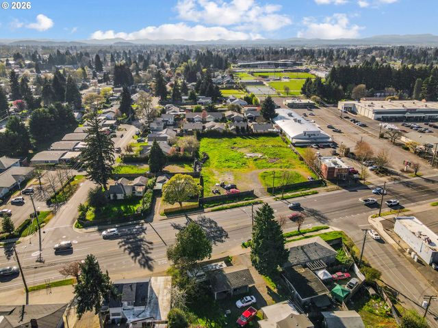 1920 RIVER Rd, Eugene, OR 97404