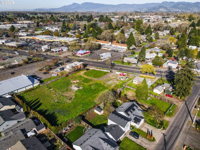 1920 RIVER Rd, Eugene, OR 97404