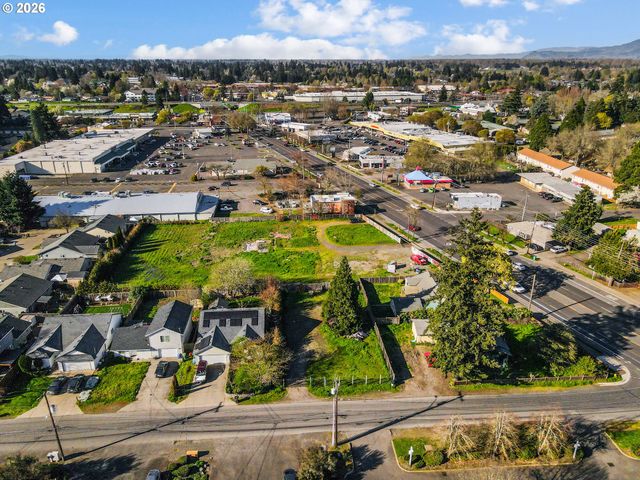 1920 RIVER Rd, Eugene, OR 97404