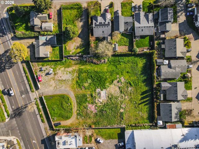 1920 RIVER Rd, Eugene, OR 97404