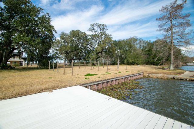 1086 9A-1 Victoria Riverside Road, Patterson, LA 70392