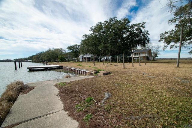 1086 9A-1 Victoria Riverside Road, Patterson, LA 70392