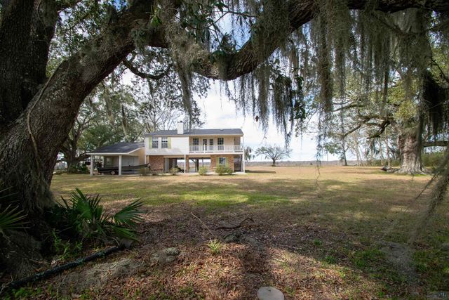 1086 9A-1 Victoria Riverside Road, Patterson, LA 70392