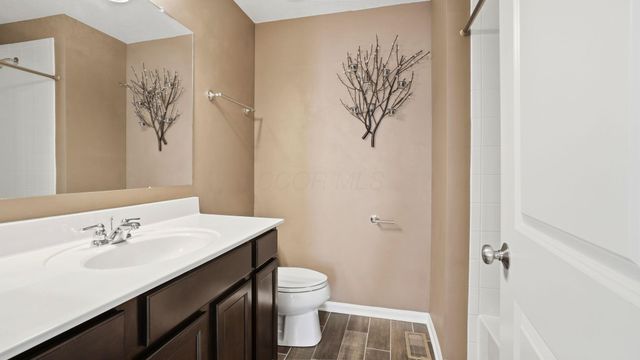 4721 Sahalee Drive, Grove City, OH 43123