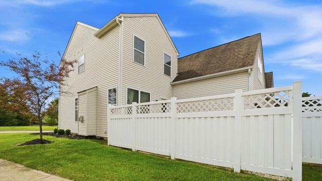 4721 Sahalee Drive, Grove City, OH 43123