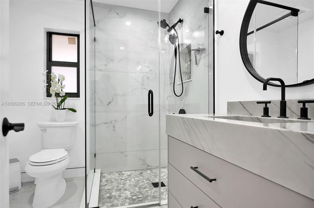 6820 SW 86th Ave, Miami, FL 33143