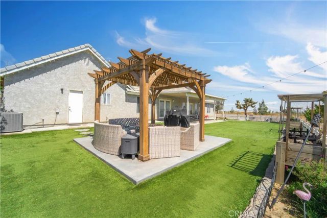8016 W Avenue D12, Lancaster, CA 93536