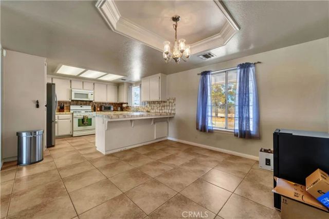 8016 W Avenue D12, Lancaster, CA 93536