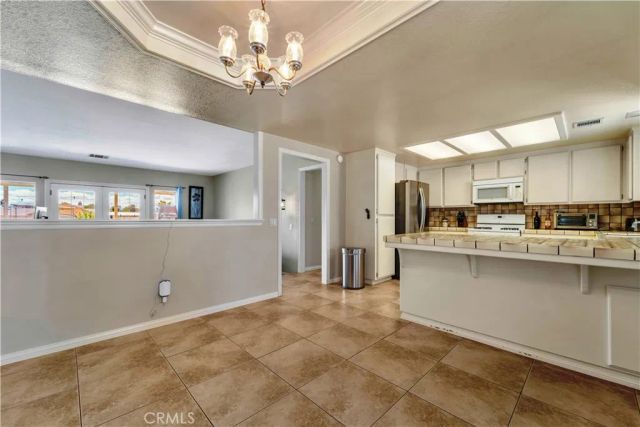 8016 W Avenue D12, Lancaster, CA 93536