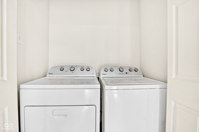 208 W Walnut Street, Sharpsville, IN 46068