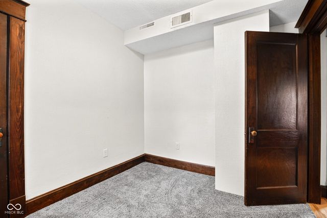 208 W Walnut Street, Sharpsville, IN 46068