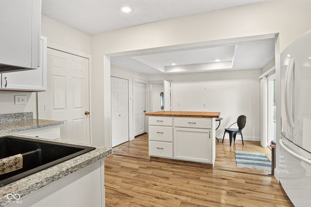 208 W Walnut Street, Sharpsville, IN 46068