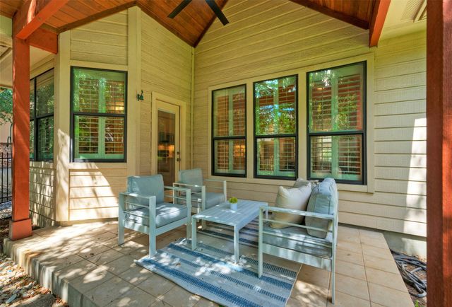4221 Johns Light DR, Austin, TX 78727