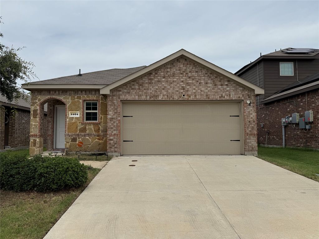 1404 Sebastian Drive, Forney, TX 75126