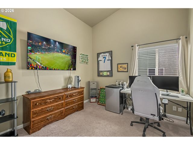 14368 TALAWA Dr, Oregon City, OR 97045